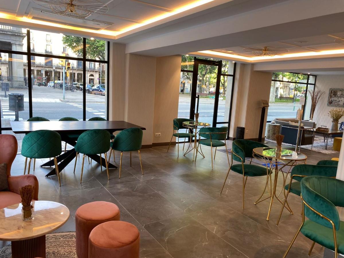 Hotel Oasis Barcellona Esterno foto
