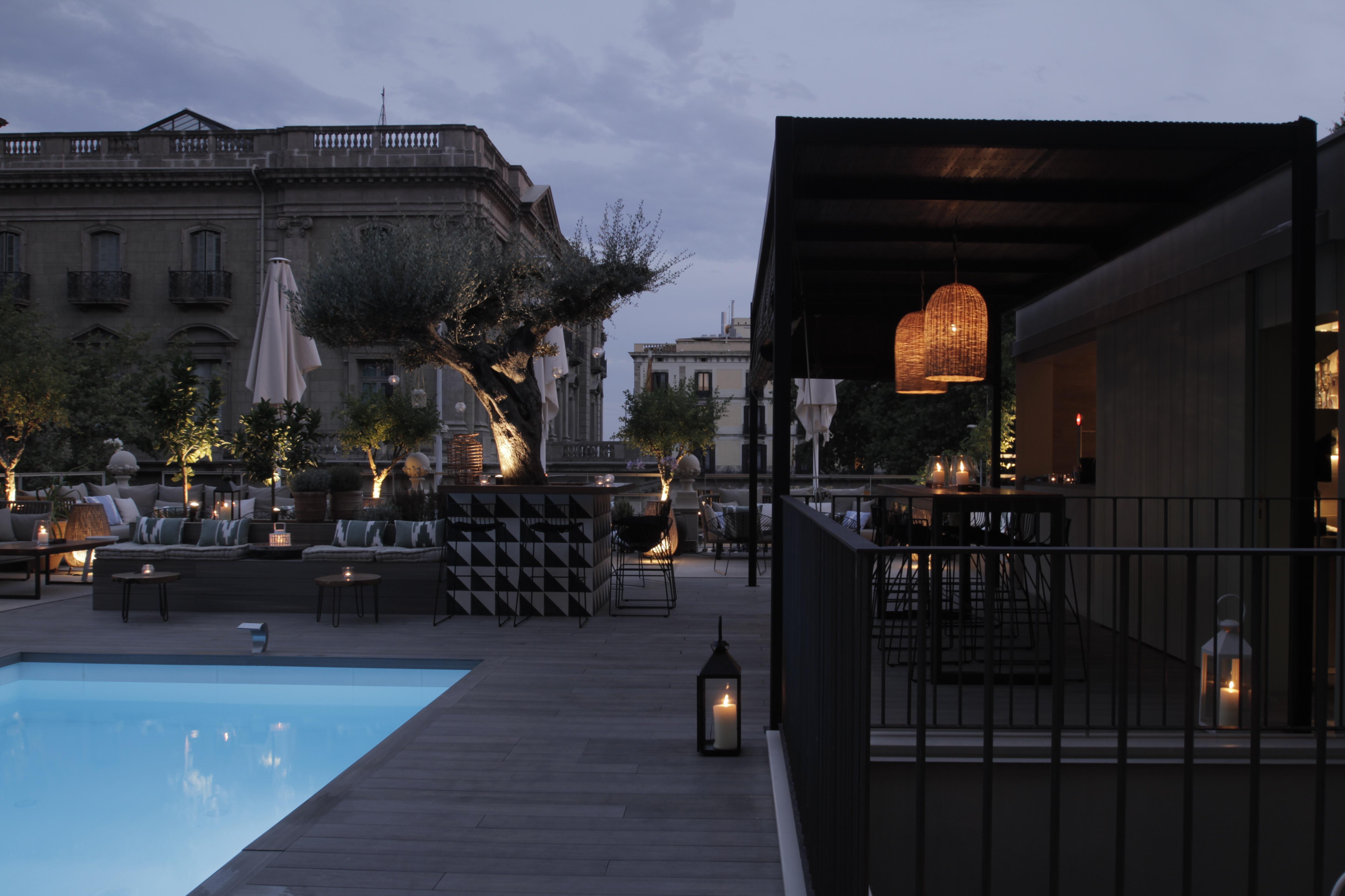 Hotel Oasis Barcellona Esterno foto
