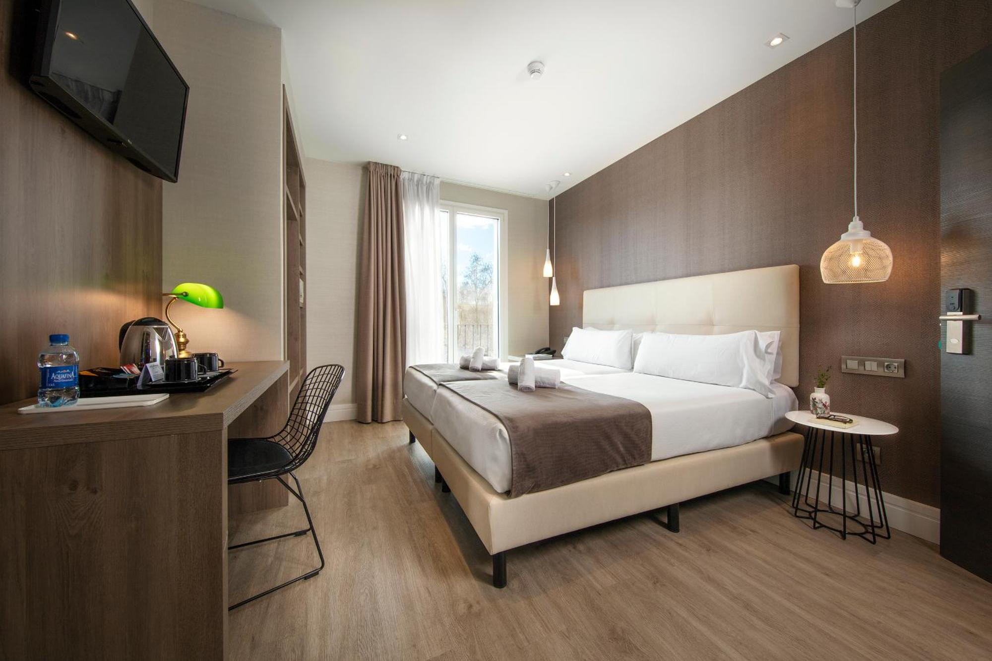 Hotel Oasis Barcellona Esterno foto